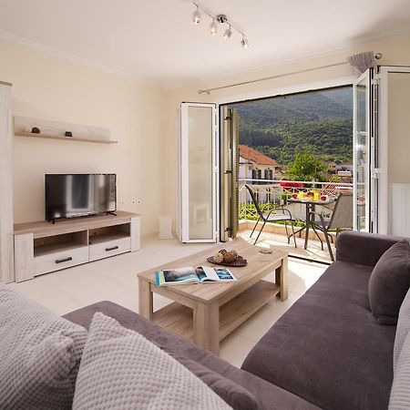 Marina'S Apartments 사미 외부 사진